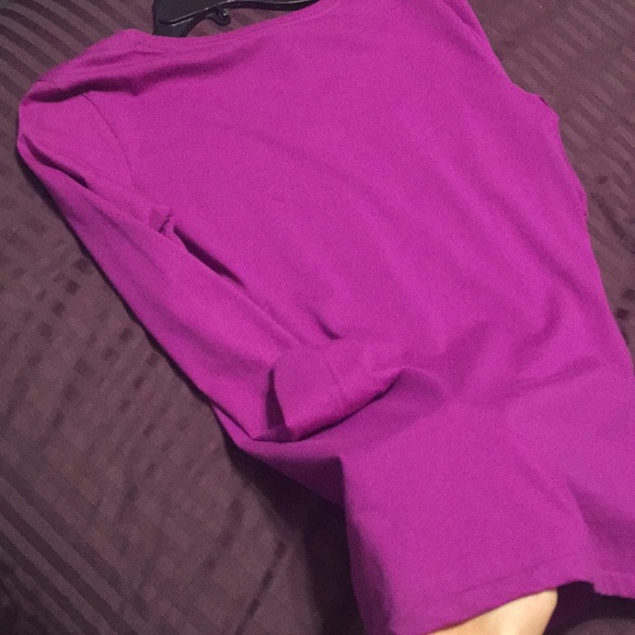 RALPH LAUREN purple long sleeve t shirt v-neck - Picture 3 of 3